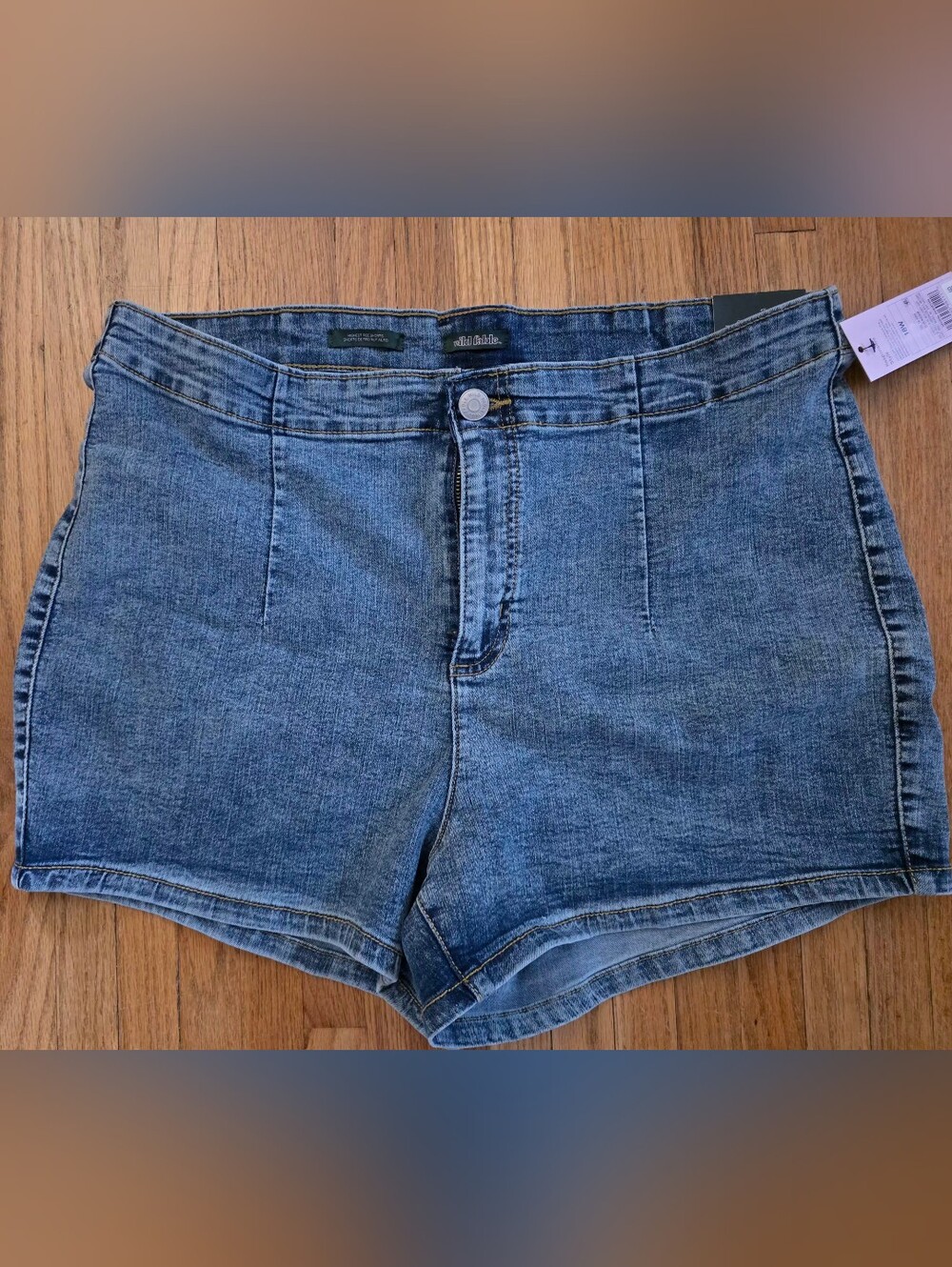 wild fable Mid-Rise Blue Denim Shorts 18W